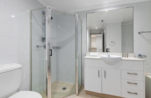 Waterloo Apartamento | Inner-city Stay with Pool and Gym Access