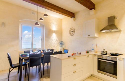 Santu Pietru Casa | Inni Gozitan Farmhouse Private Pool- Happy Rentals