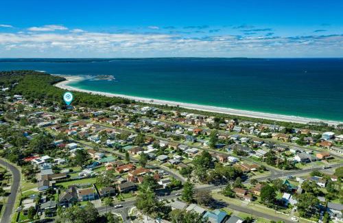 Callala Beach Casa | Innisfree I Pet Friendly I 2 Mins to Beach