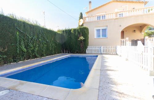 L Almadrava Casa | INNOUTHOME CASA CON PISCINA Av AMETLLA DE MAR