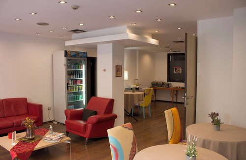 Athens Hotel | INOH HOTEL