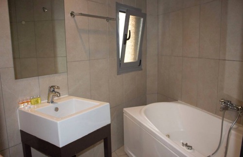 Athens Hotel | INOH HOTEL