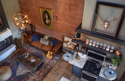Midtown Condominio | Loft loco con cine + jacuzzi + estacionamiento gratuito