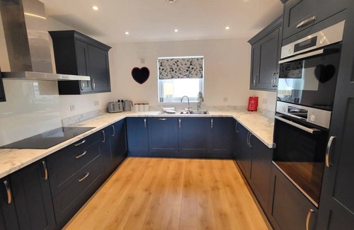 Kincraig Casa | Insch House - Retreat Group