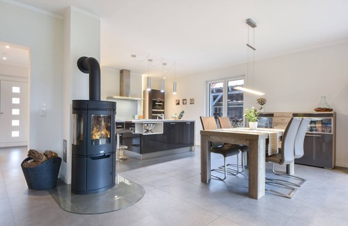 Korswandt Casa | Inselhaus Carla - pure luxury in a quiet location - sauna - fireplace