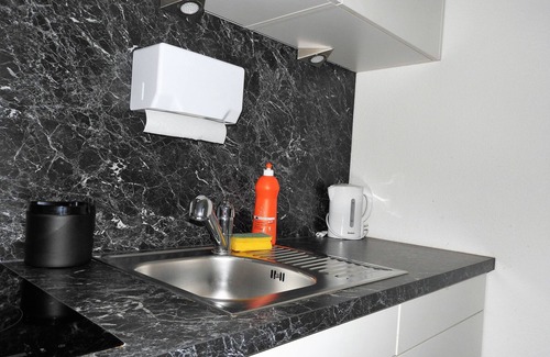 Gewerbeschule Apartamento | INSIDE FIVE City Apartments