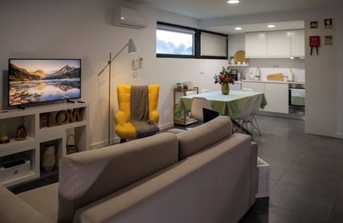 Furnas Casa | InSide Furnas es una casa nueva construida en 2019