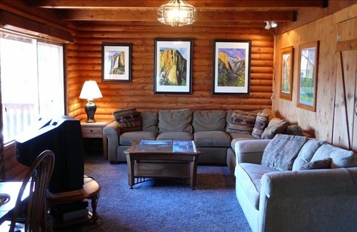 Foresta Cabina | DENTRO DE Yosemite! OTOÑO ESPECIAL !!! ~ VISTA del Valle de Yosemite, Log Cabin Home!