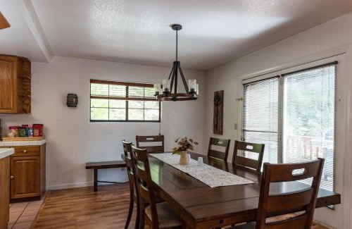 Yosemite West Casa | Inside Yosemite Mountain Beauty