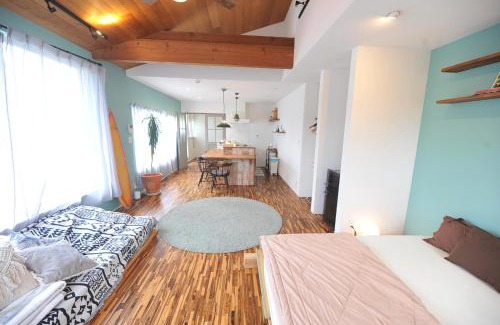 Kisami Casa | insidey 海から歩いて10分 walk from the sea Tatadobeach Iritabeach 10min