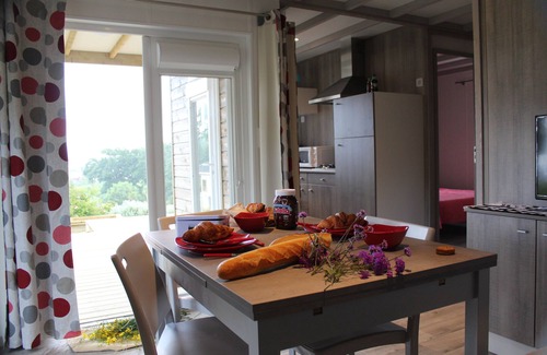 Douarnenez Alquiler De RV | Insolites Du Camping De Trezulien