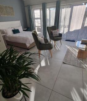 Edenvale Casa | Inspire Cottage Near OR Tambo Airport & Edenvale