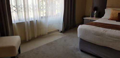 Blantyre Apartamento | InstaHomes by Tru - Hillside Suite