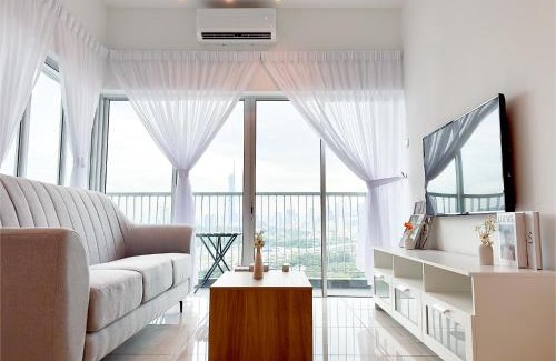 Pengkalan Tentera Udara Diraja Malaysia Apartamento | Instaworthy 3B3B - 6 pax - F&B & Mart - Chan Sow Lin