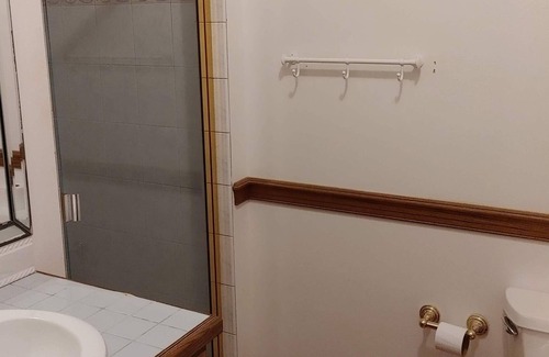 Tropic Casa | Inter-Coastal with pool Large Kitchen 3BR sleeps 13