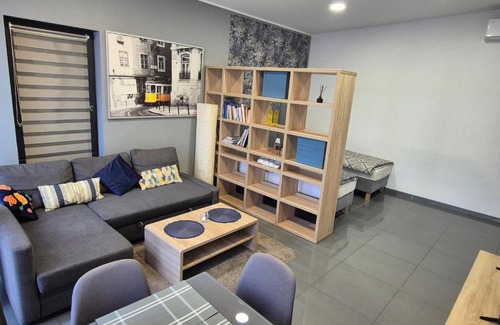 Chropaczow Apartamento | Intermo