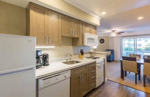 Carlsbad Village Complejo | Internal > 000-CAR-CAR-2BD