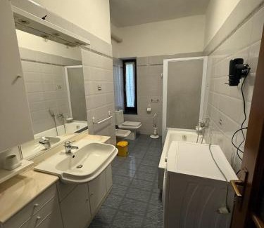 Tortona Apartamento | Intero alloggio appartamento Tortona Alessandria