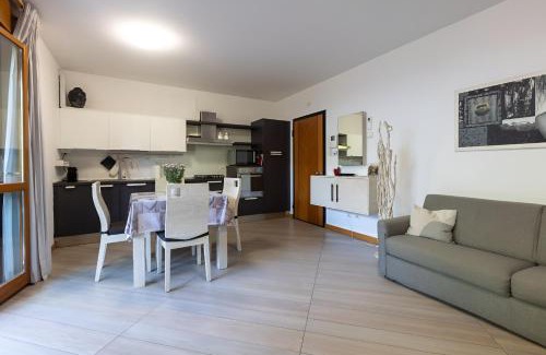 Trezzano sul Naviglio Apartamento | Intero appartamento con giardino e posto auto