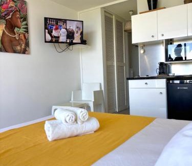 Pointe de la verdure Apartamento | Intimate Bahia - Vue mer et accès piscine