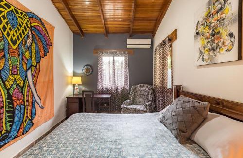 Barrio Las Parcelas Casa | Intimate Earthy Vibe - Bedroom in a Tropical Paradise