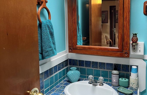 Volcano Cabaña | Intimate stay away on a farm just minutes from Hawaii Volcanoes National Park