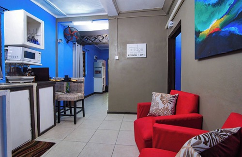 Bois d'Orange Apartamento | Intimate Tropical Sanctuary - two bedrooms