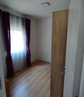 Herceg Novi Municipality Casa | INTO THE GREEN