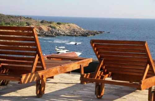 Lustica Casa | Into the wild