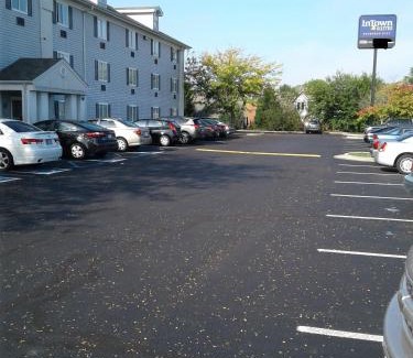 Greenwood Hotel | InTown Suites Extended Stay Indianapolis IN - Greenwood
