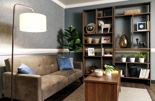 Greater Palm River Point CDC Apartamento | InTown Suites Extended Stay Tampa FL