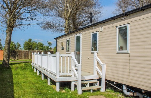 New Romney Casa | Introducing the Willerby Expression, a premium 3-bedroom caravan designed for comfort and style.