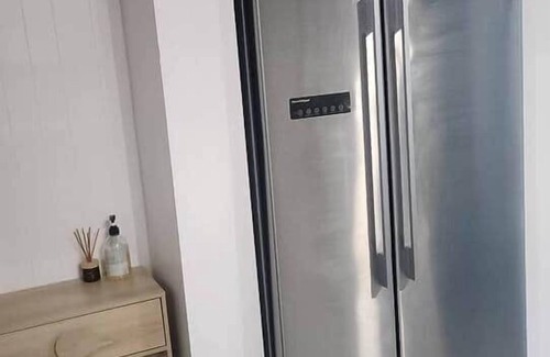 Invercargill Apartamento | Invercargill Picture Apartment Full Bath + yard