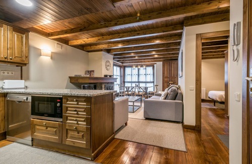 Baqueira Apartamento | Invernalia; precioso apartamento a pie de pista en Val de Ruda 3dorm