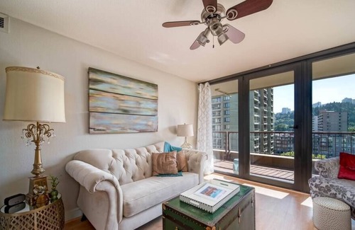 Downtown Portland Condominio | #InvestREPM Downtown & Waterfront 5 Blocks to PSU