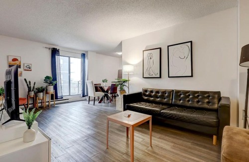 Quartier des Spectacles Apartamento | Inviting 1BR on Rene Levesque