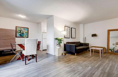 Quartier des Spectacles Apartamento | Inviting 1BR on Rene Levesque