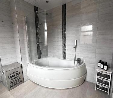 Rochdale Apartamento | Inviting 2-Bed Apartment in Rochdale