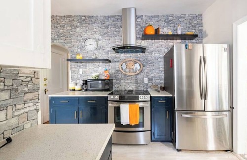 Danville Casa | Inviting 3BR/2.5BA Home w/ A+ Outdoor Amenities!