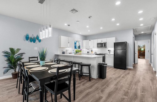 Near East Side Casa | Inviting 4BR 2 5BA Downtown Home With Ample Space