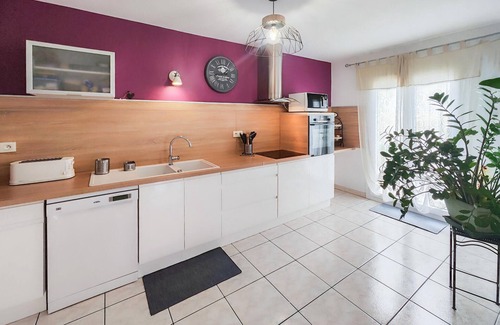 Cazouls-les-Beziers Casa | Inviting and beautiful vacation home in a suburb of Beziers.