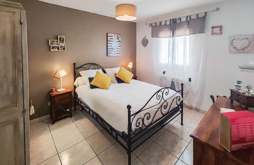 Cazouls-les-Beziers Casa | Inviting and beautiful vacation home in a suburb of Beziers.