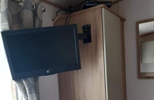 Skegness Casa | Inviting beautiful 3-Bed Caravan in Ingoldmells