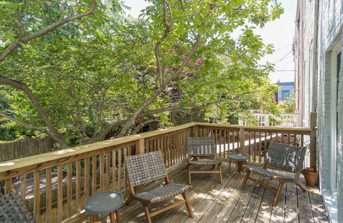 Stanton Park Casa | Inviting Capitol Hill 3BR, close to Museums & National Park, by Blueground