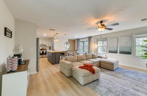 Fortson Casa | Inviting Columbus Home with Deck 7 Mi to Downtown!