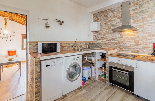Calabazares Casa | Alojamiento de 3 habitaciones en Cortegana