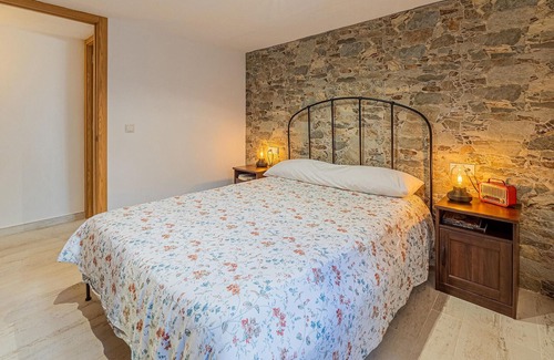 Calabazares Casa | Alojamiento de 3 habitaciones en Cortegana