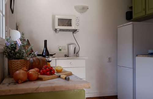 Torres Novas Cabaña | Inviting Country Cottage