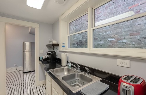 Frankfort Apartamento | Acogedora suite de huéspedes del centro de Frankfort