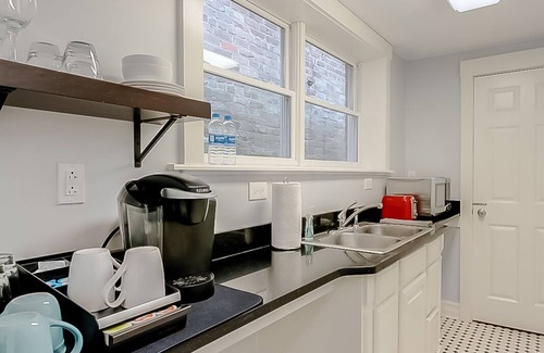 Frankfort Apartamento | Acogedora suite de huéspedes del centro de Frankfort